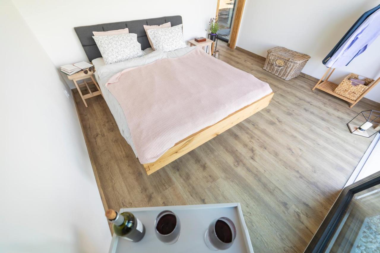 Babyky Apartmany 인드르지후프흐라데츠 외부 사진